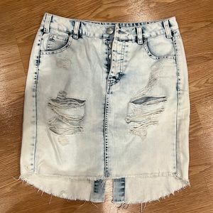 Denim skirt